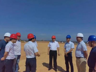 罗辉调研西二环高速项目TJ3标施工便路