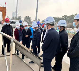 市住建局局长李勇一行深刻丹霞路项目现场调研