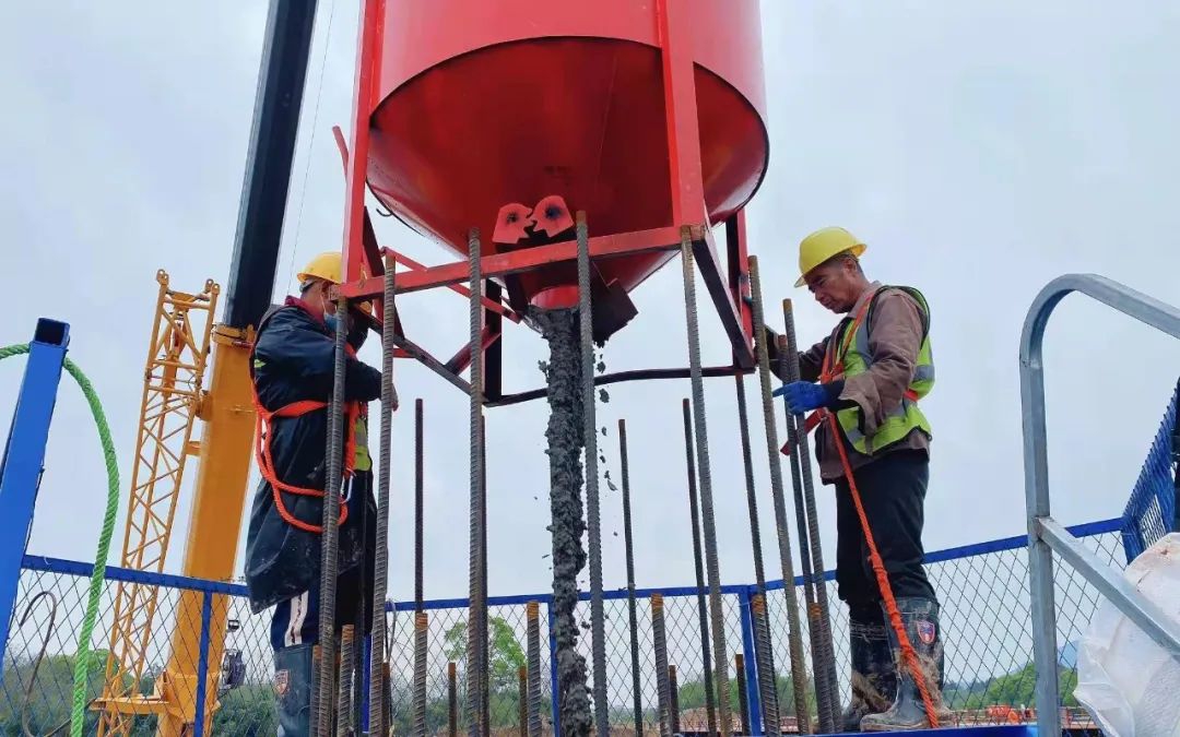 副市长江新洪主持召开西二环高速项目建设指挥部办公住宅二次调度会